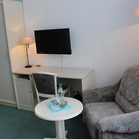 Baltisches Haus Moll ツィノヴィッツ