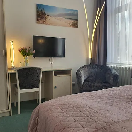 Baltisches Haus Moll 3*