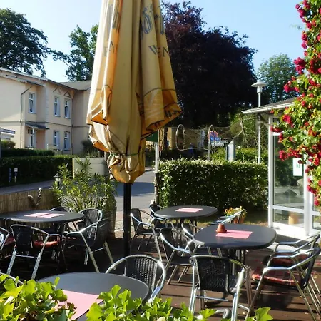 Baltisches Haus Moll 3*